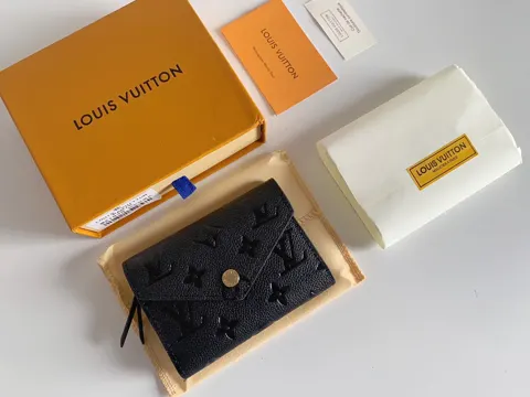 Louis Vuitton Wallet M41938