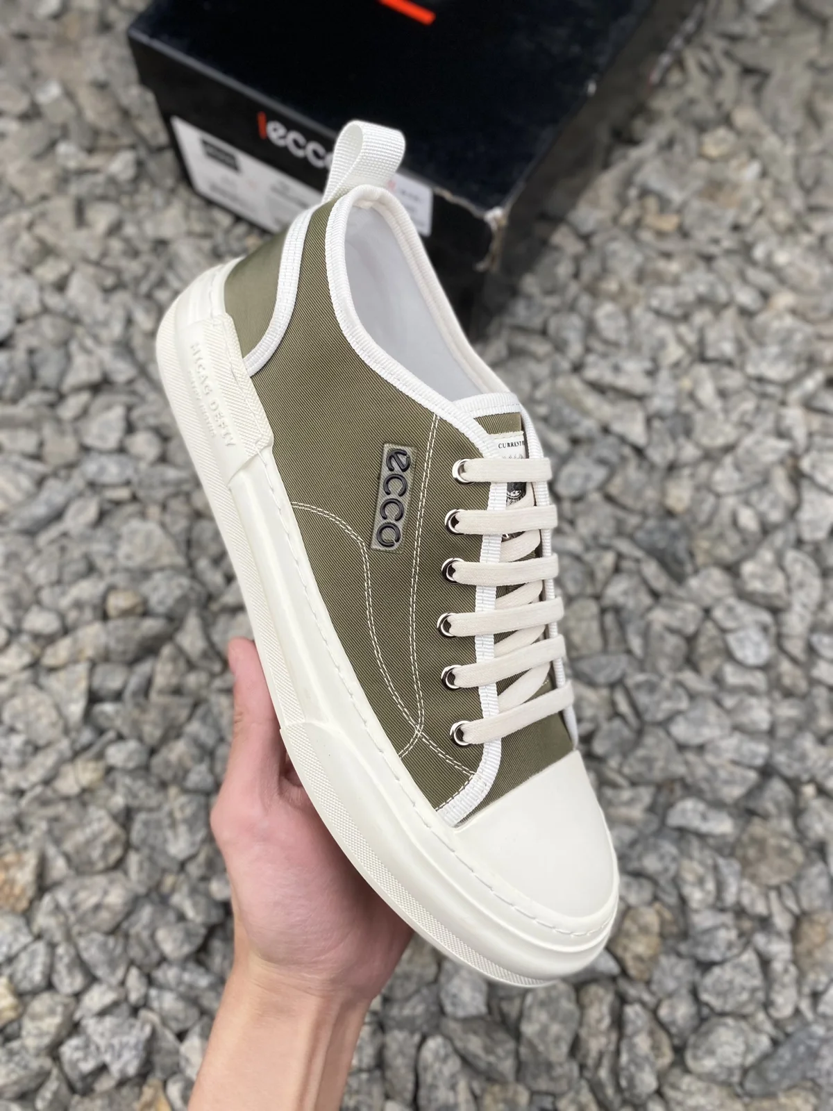ECCO new versatile casual style