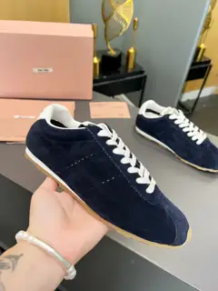 Miu Miu Miu 2024 new popular casual dirty shoes