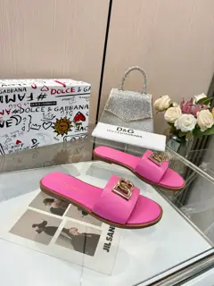Dolce & Gabbana slippers
