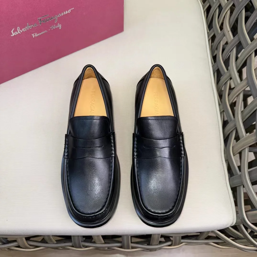 Salvatore Ferragamo men’s leather shoes. Uppers