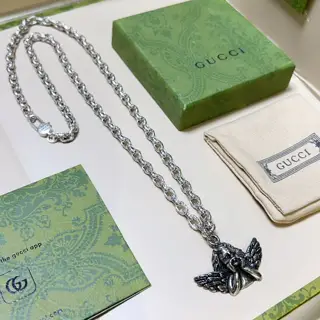 The latest Gucci necklace
