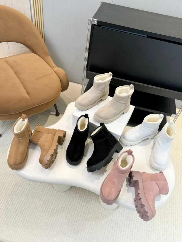 DIOR Snow Boots