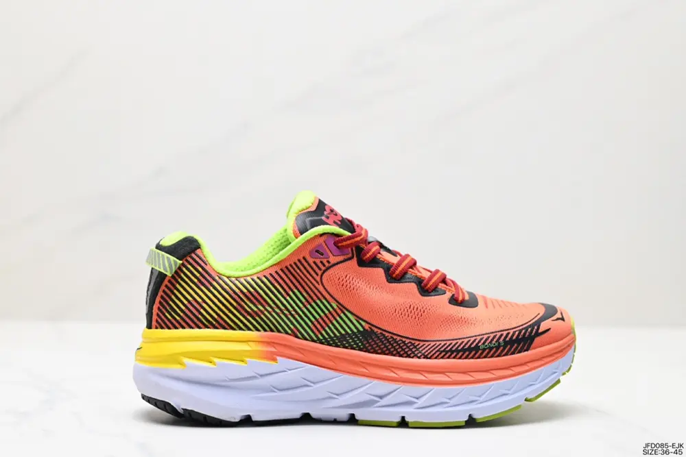 HOKA W BONDI 5 new color scheme This brand comes from the Maori language of New Zealand 1014759