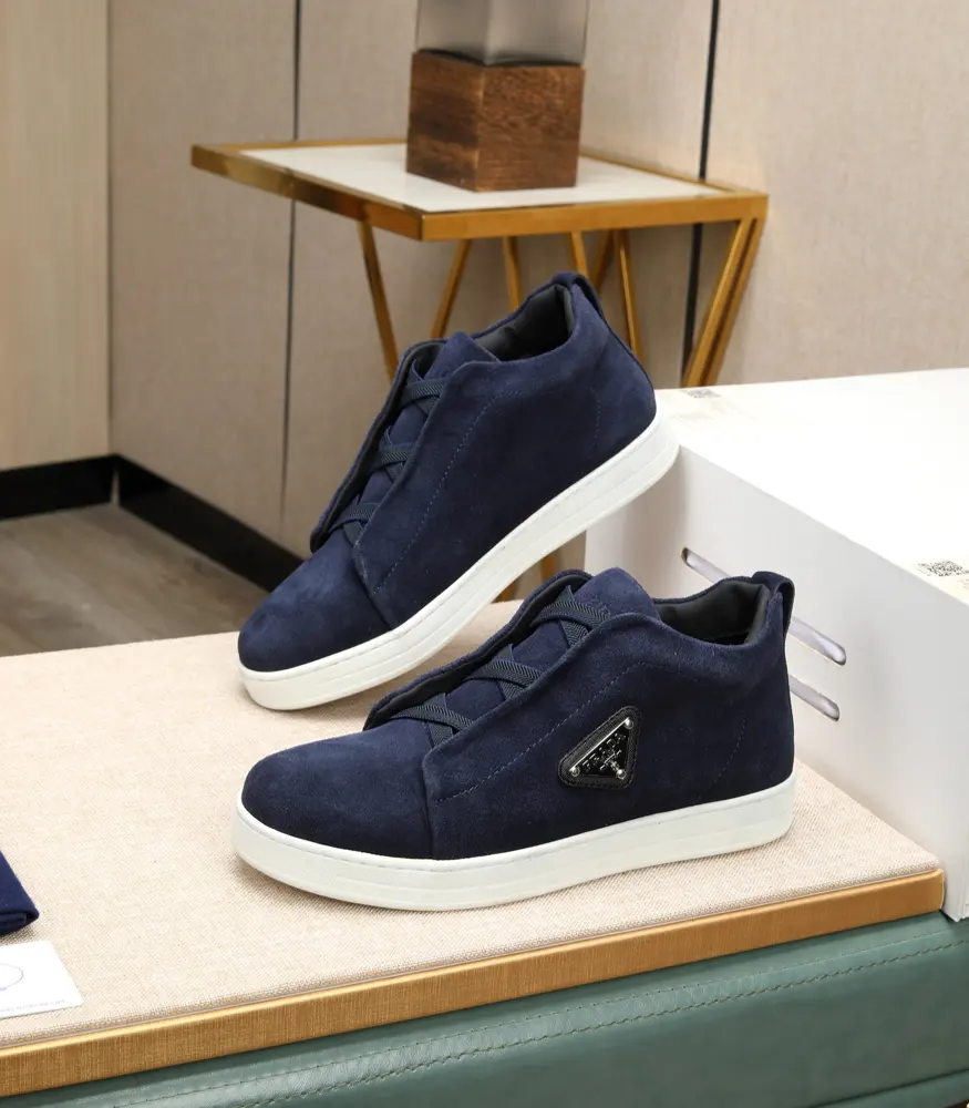 Prada casual shoes upper Italian imported calfskin breathable leather lining @ suitable for