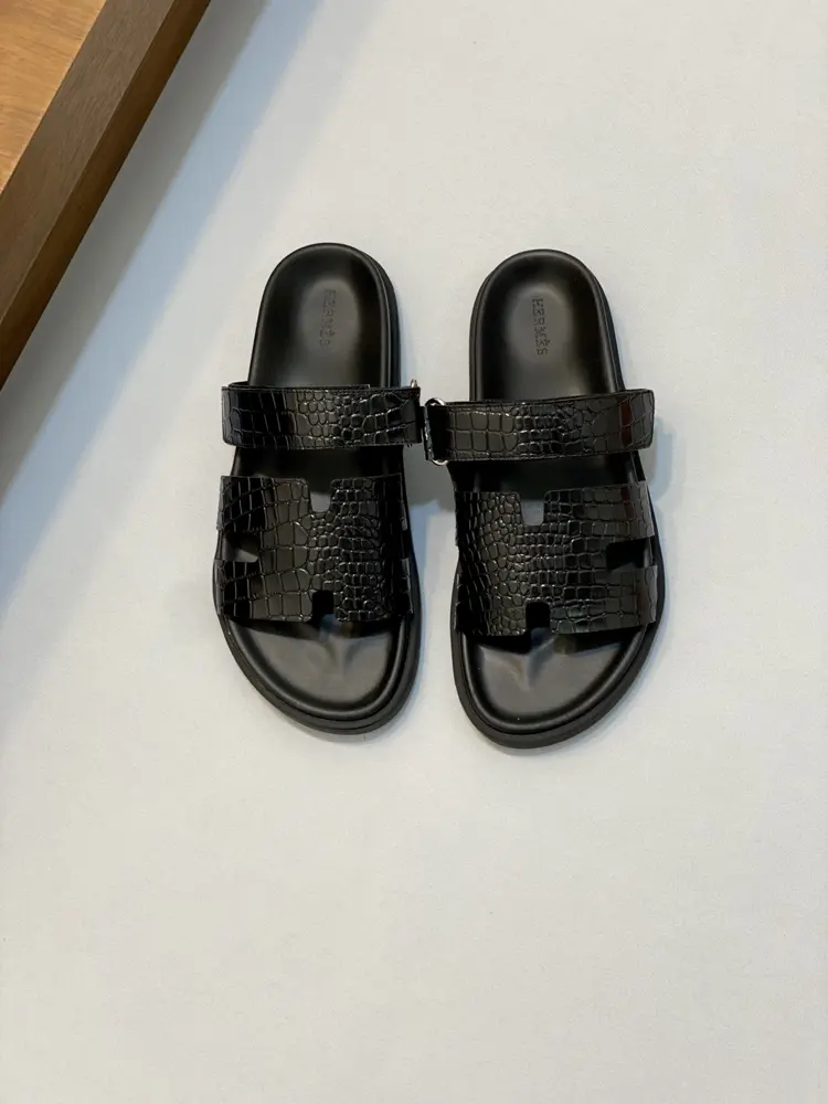 Hermès slippers