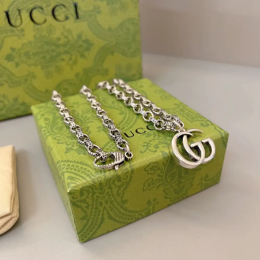 Gucci necklace