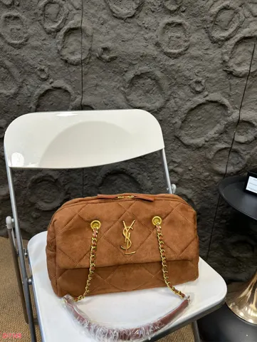 Yves Saint Laurent Shoulder Bag