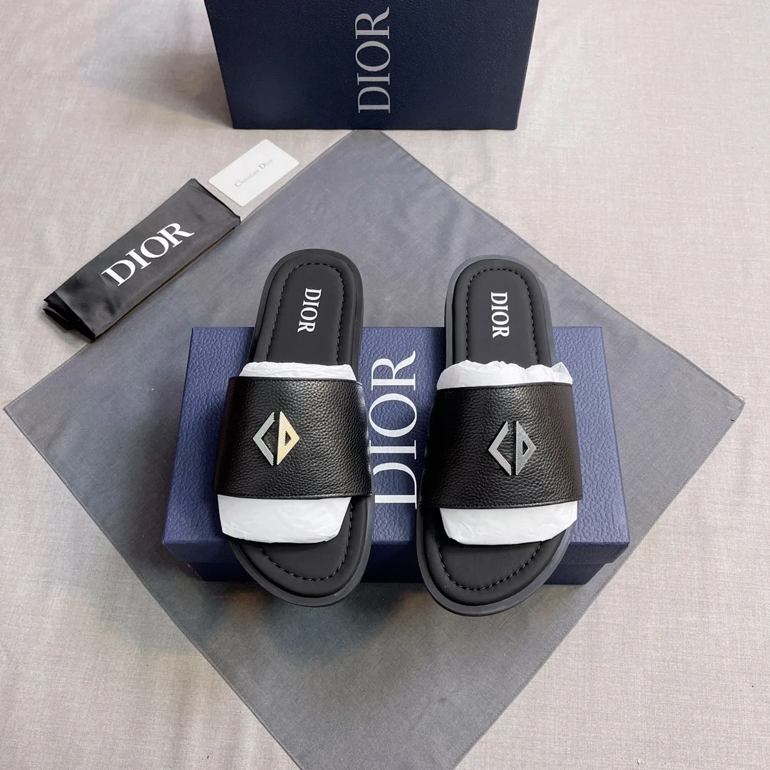 Dior men’s slipper-level outsole