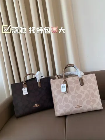 COACH Tote