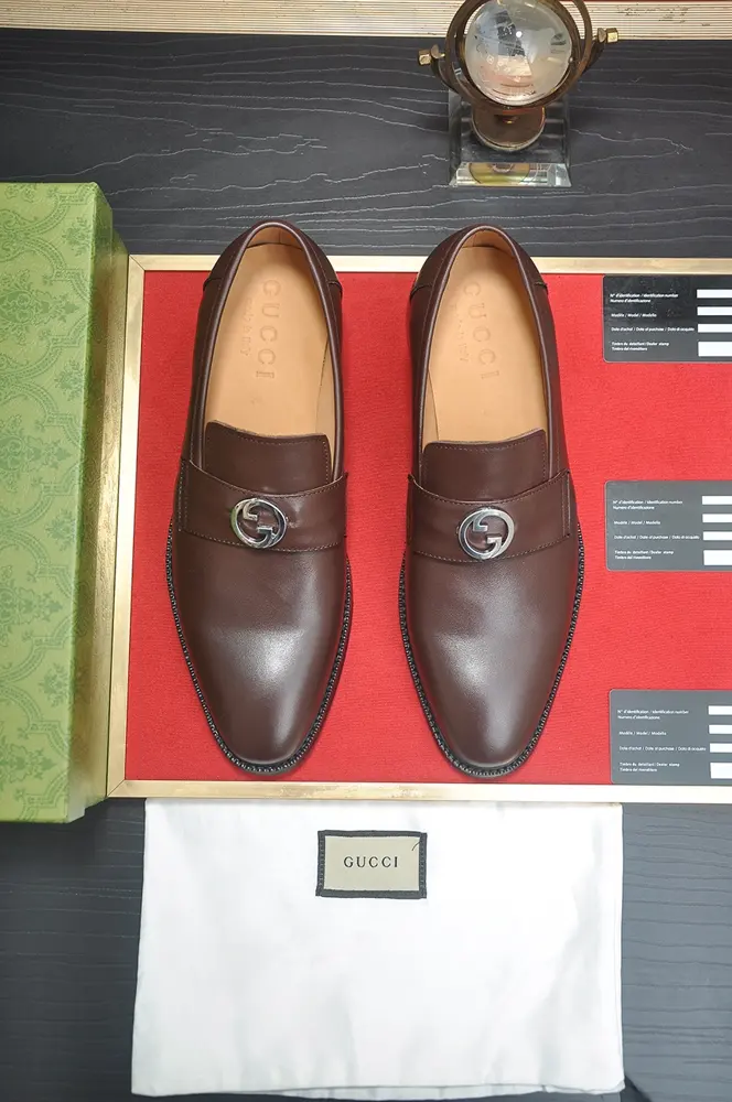 Gucci business leather shoes (full sheepskin lining) new models are here Original European
