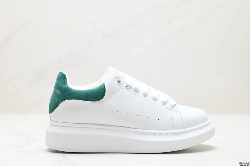 Italian luxury brand Alexander McQueen Sole Leather Sneakers low-top fashion thick-soled