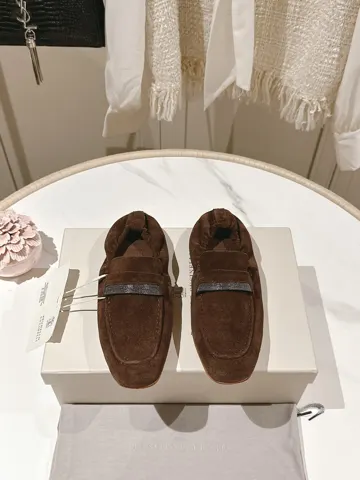 Brunello Cucinelli flat shoes Material: imported cowhide/lambskin handmade string beads
