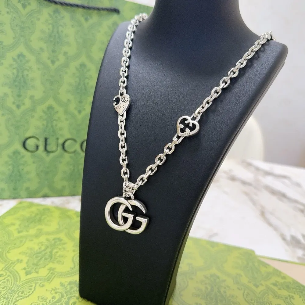 The latest Gucci necklace