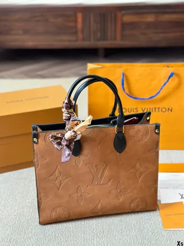 Louis Vuitton OnTheGo