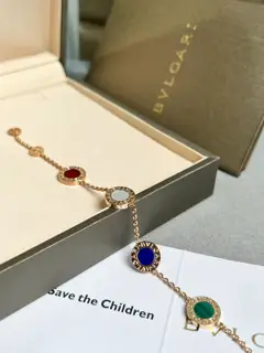 The Bvlgari bracelet series is inspired by the brand’s Luo