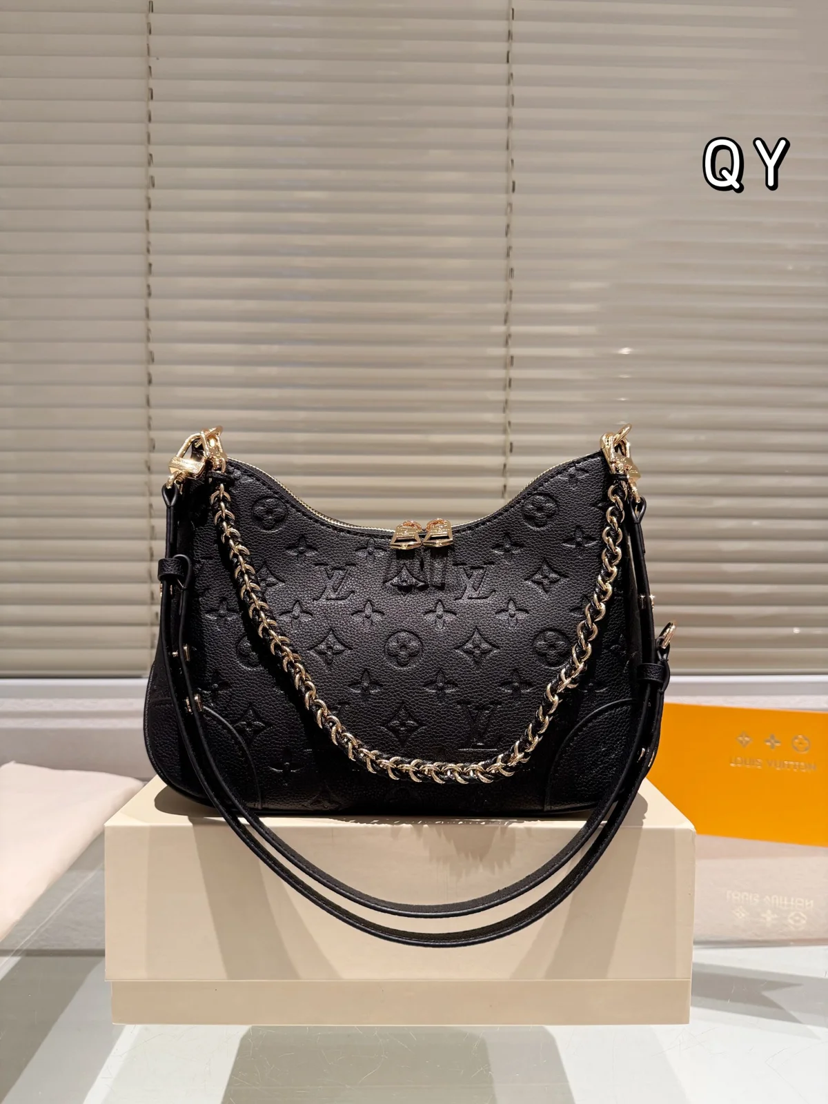 Louis Vuitton Crossbody