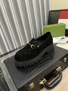 Gucci casual leather shoes