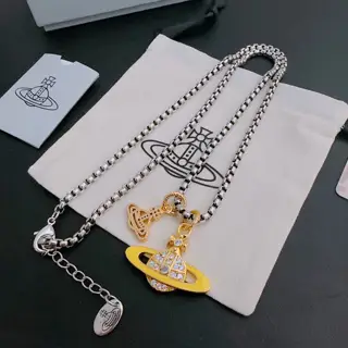 Vivienne Westwood Classic Large Saturn Necklace