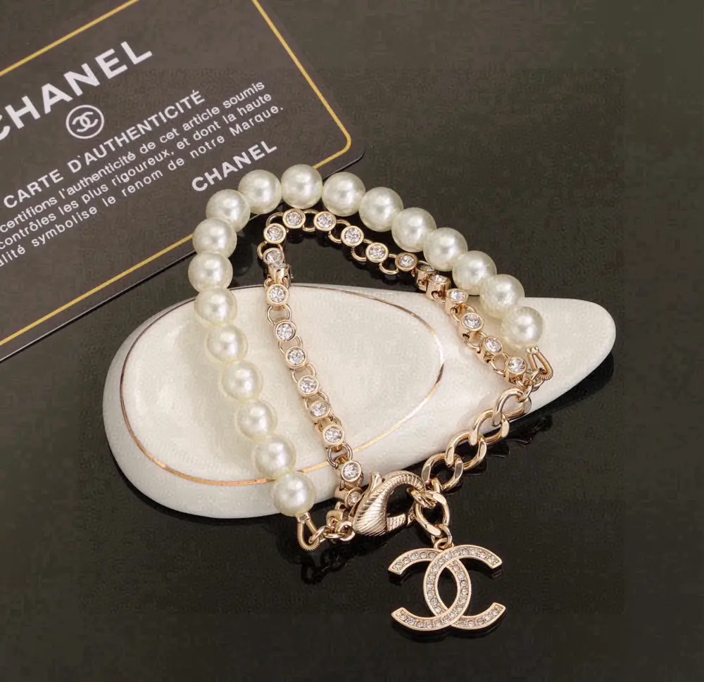 Chanel Classic Small Pearl Bracelet