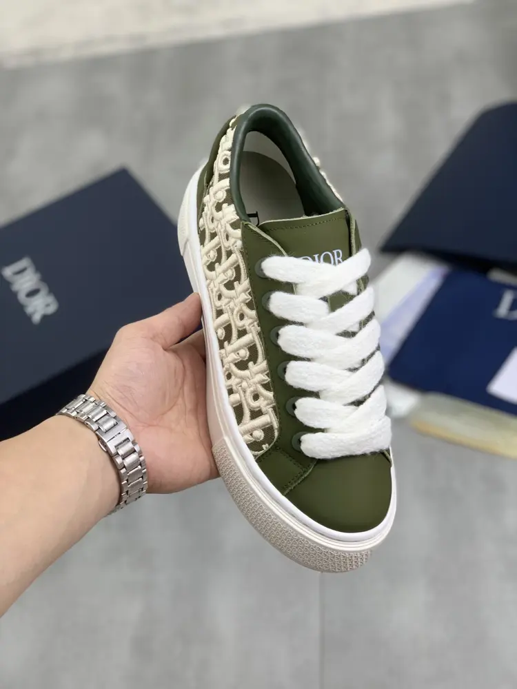 Dior B33 Sneakers