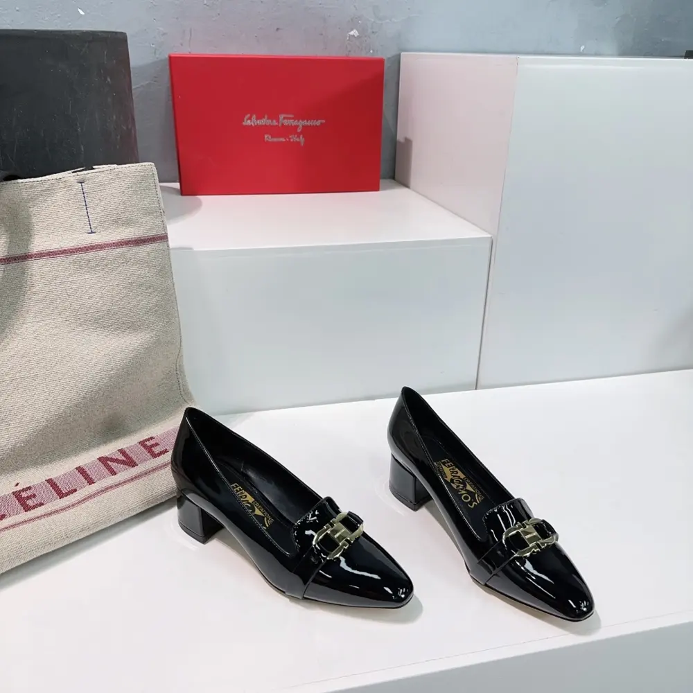 Salvatore Ferragamo FERRAGAMO24/New spring and summer Ferragamo hardware buckle thick heel