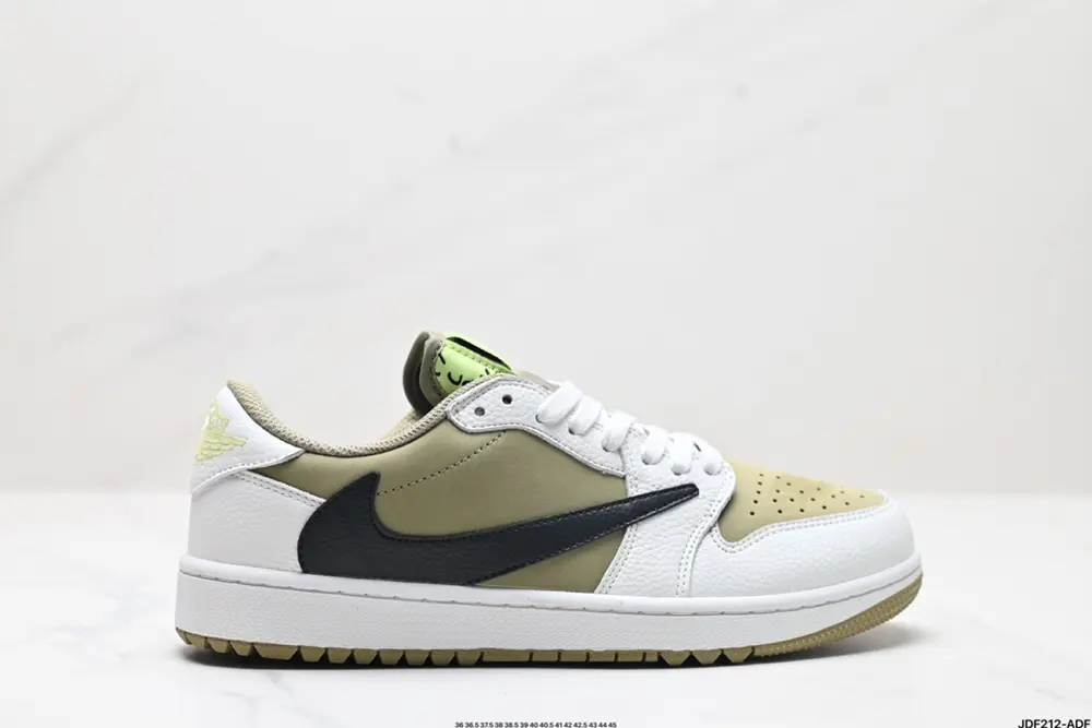 Nike Three-party joint name FZ3124-200