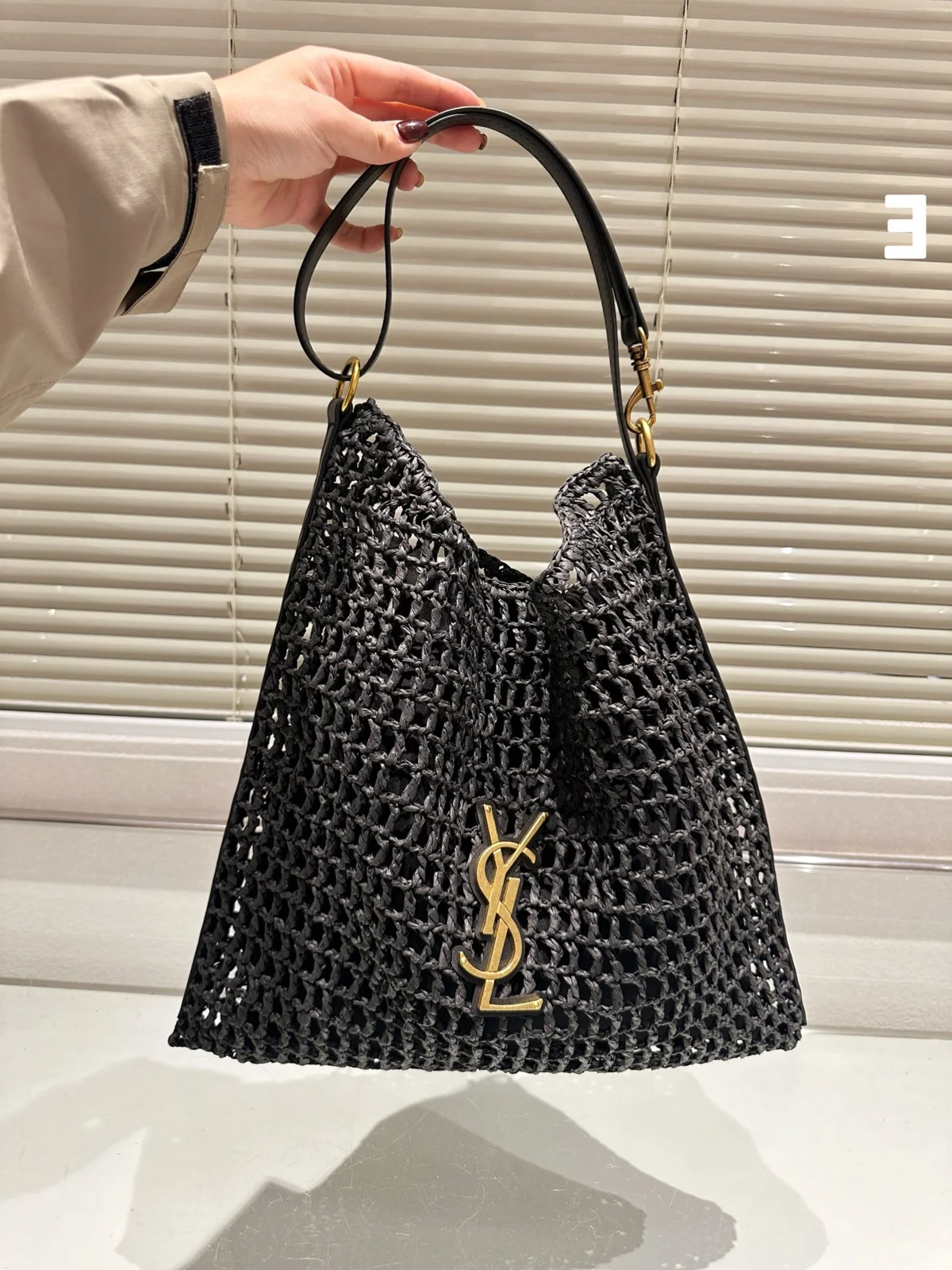 Yves Saint Laurent Tote