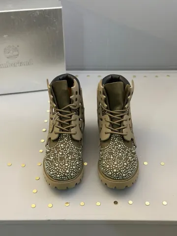 Timberland yellow boots