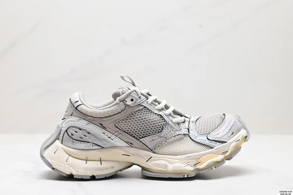 Balenciaga Stapler Shoes Staples Round Toe Lace-up Low-top Daddy Shoes 803682