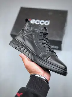 ECCO mid-high top water-repellent Martin boots