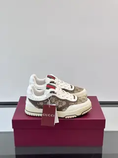Gucci sneakers