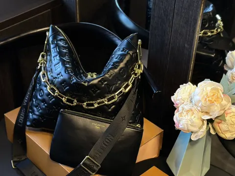 Louis Vuitton Coussin
