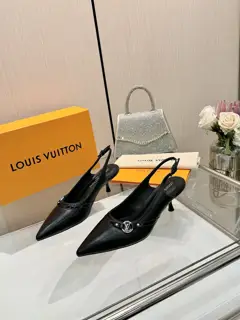 Louis Vuitton Early Spring Series