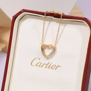 Cartier white diamond tricolor heart necklace shipped V gold material Seiko version with