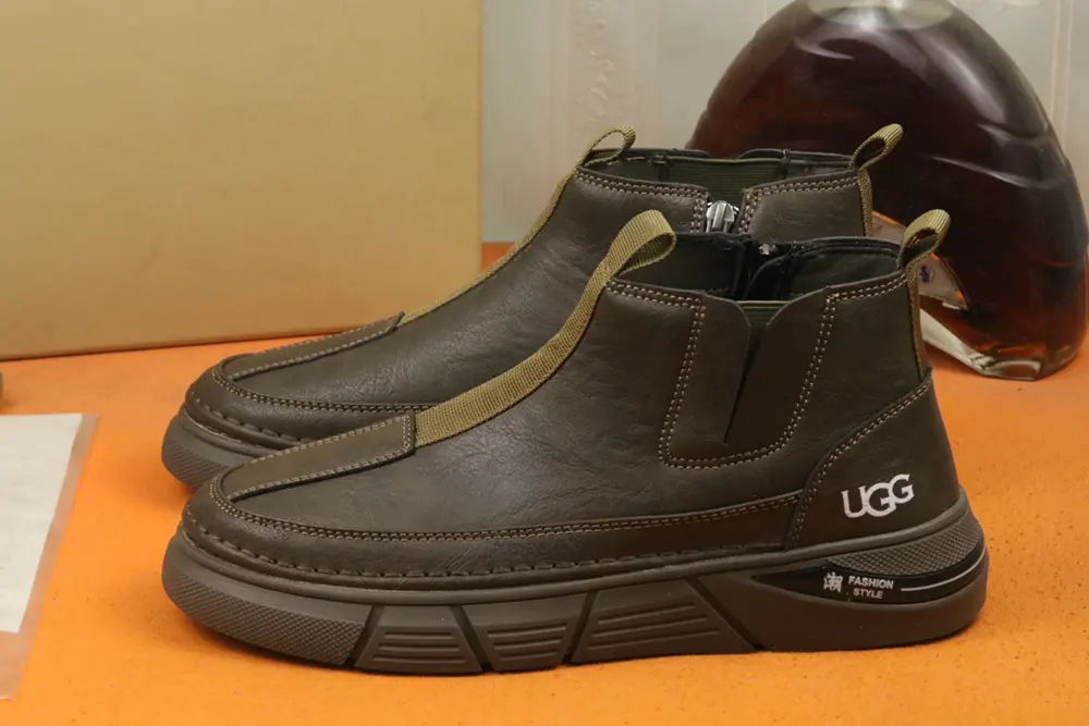 UGG Italian imported cowhide + original customized special materials