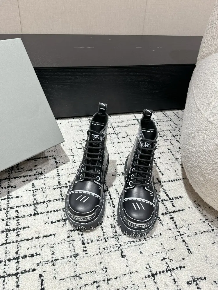 Balenciaga Couple Style Heels