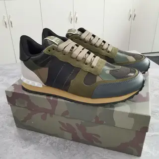 Valentino casual sports shoes