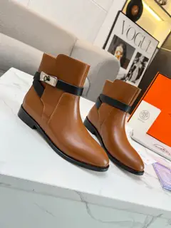 Hermès classic buckle flat boots