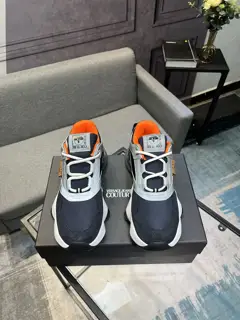 Versace latest men’s sports shoes