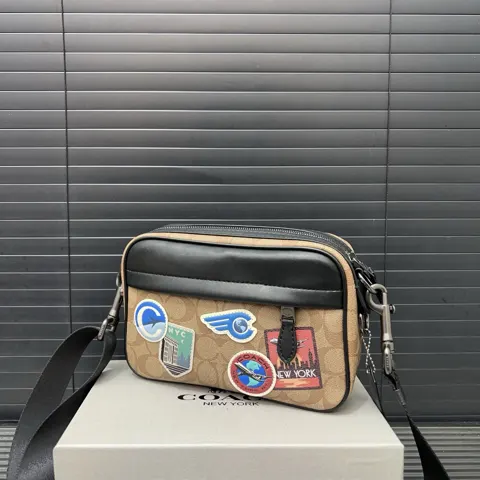 COACH Shoulder Bag