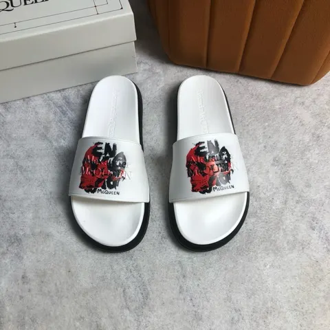 Alexander McQUEEN flip flops
