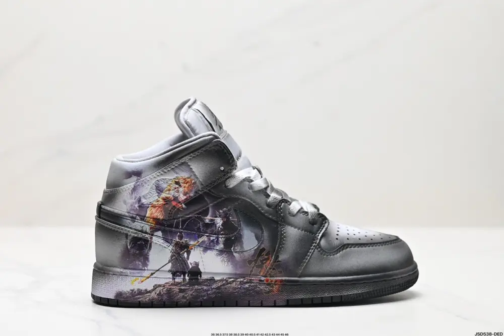 Nike Air Jordan 1 Retro Mid Sneakers BQ6472-015