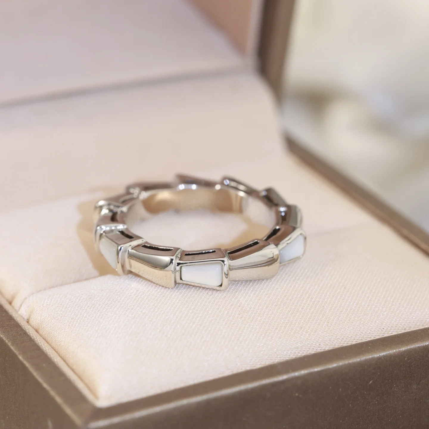 Bvlgari This ring is pavé-set with diamonds