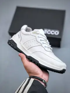 ECCO Classic and modern craftsmanship quality fusion Selected calfskin fabric Versatile