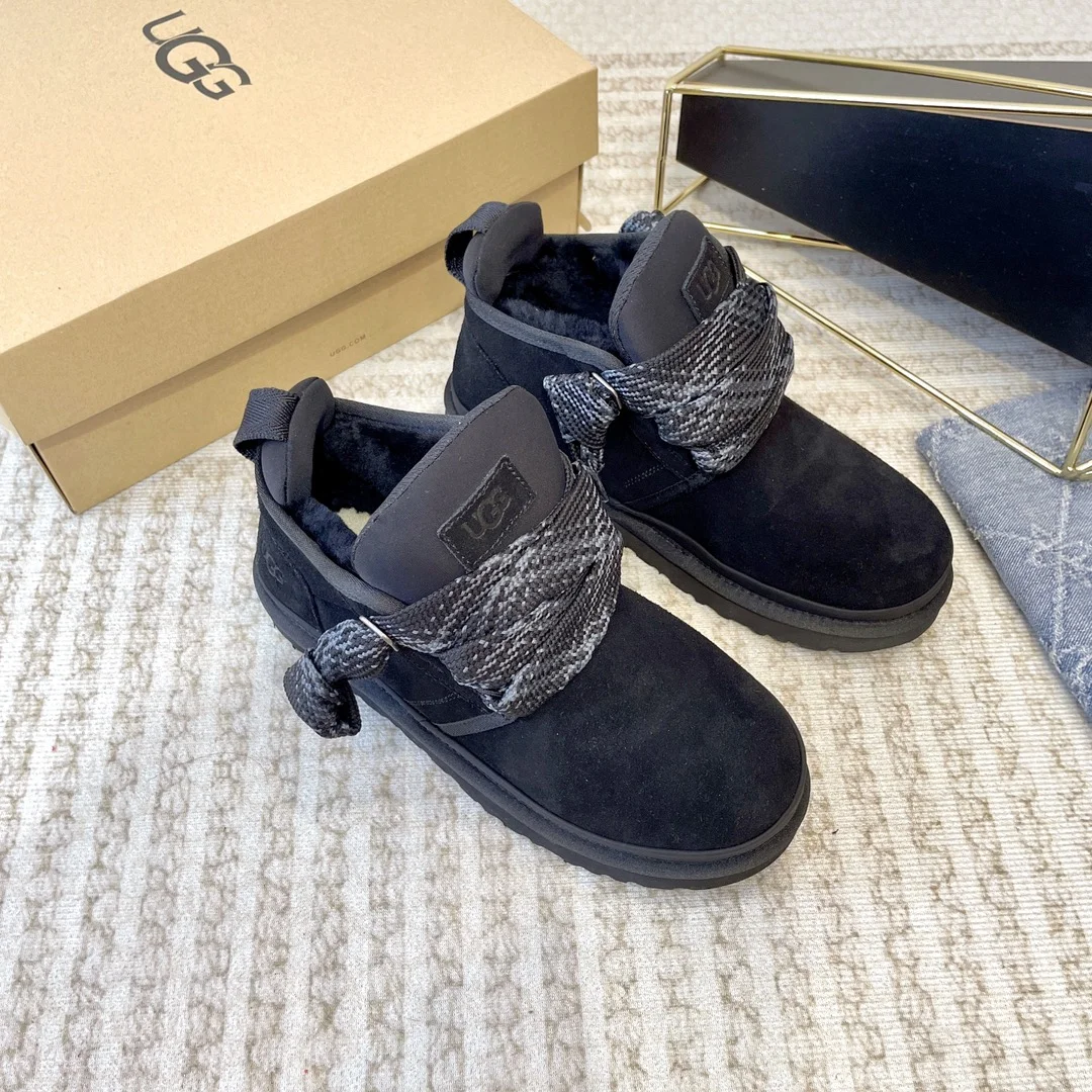 UGG winter snow boots fur shoes are also 100% matching coefficient Super good-looking
