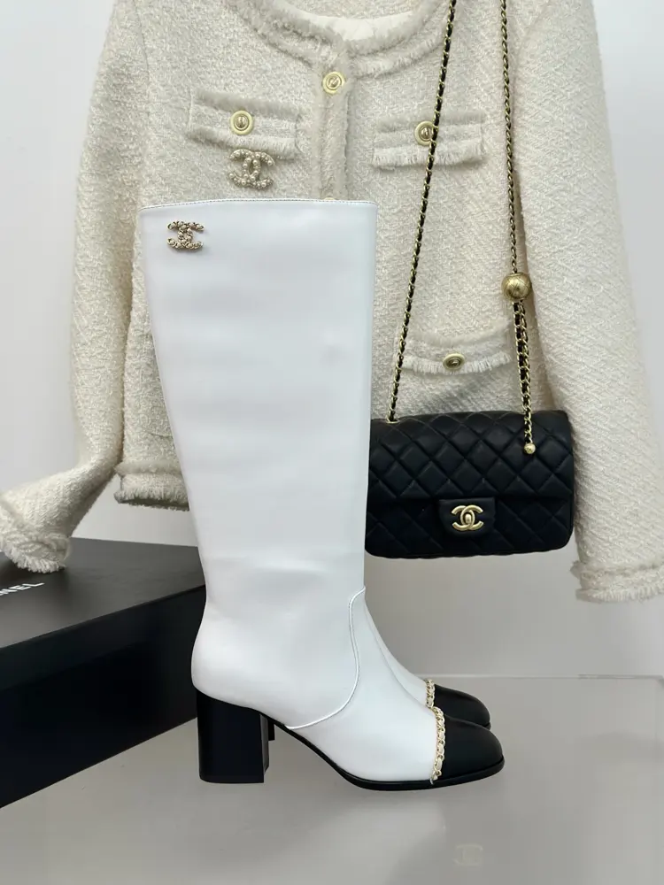 Chanel classic chain double C knight boots