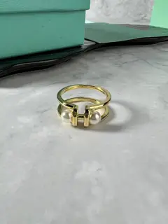 Tiffany ring