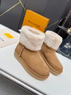 Louis Vuitton high-mercer suede cowhide