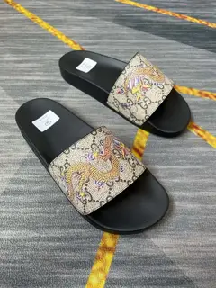 Gucci couple flip flops